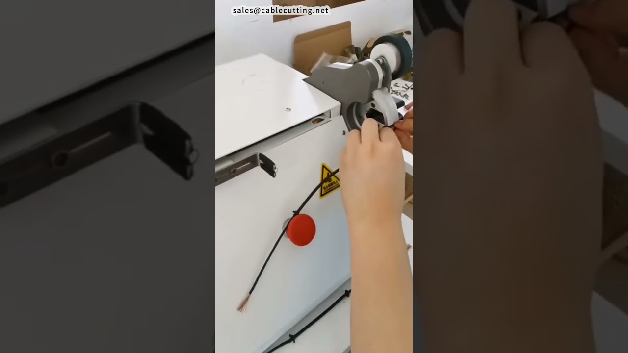 Máquina Envolvedora de Cinta con Separación Automática del Liner #maquinaria #fábrica