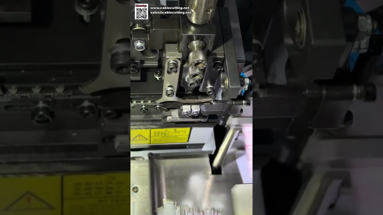 Máquina de crimpado de cable plano totalmente automática de alta eficiencia para procesamiento de arneses