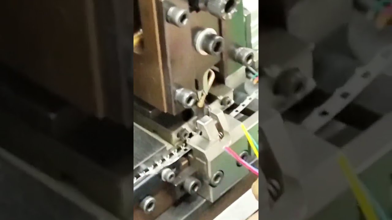 Máquina de Terminal de Tira Continua Horizontal | Equipo Industrial para Pelar Cables