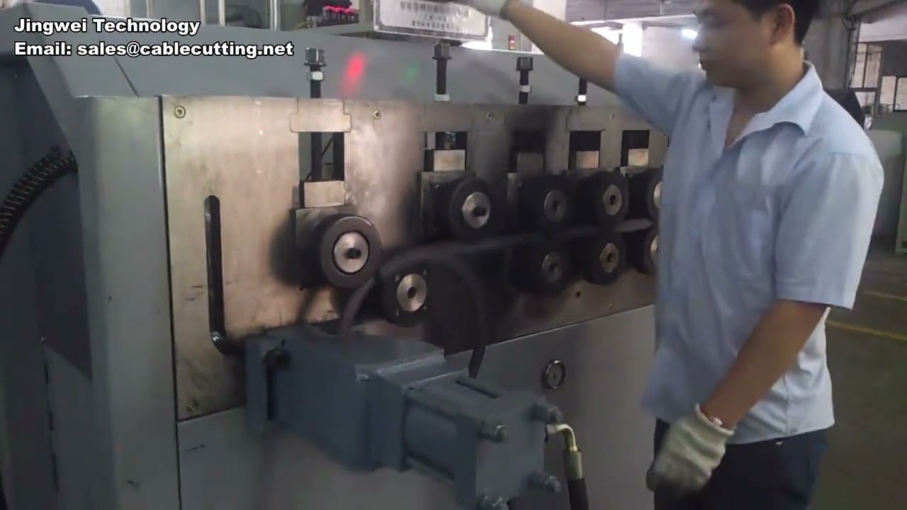 Soldadora por puntos CNC de precisión con condensador e inversor de alta frecuencia - Equipo automático para metales