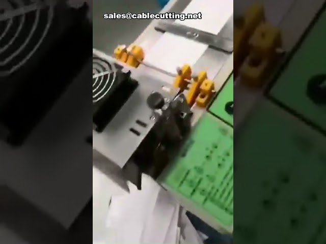 Máquina Cortadora Automática de Mascarillas: Producción Eficiente y Precisa