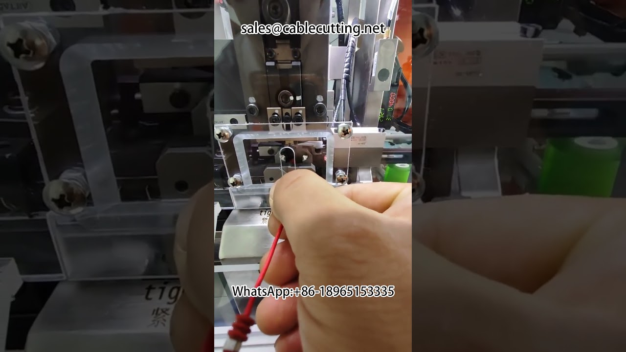 Máquina peladora y crimpadora de enchufes impermeables | Procesamiento automático #crimpadora