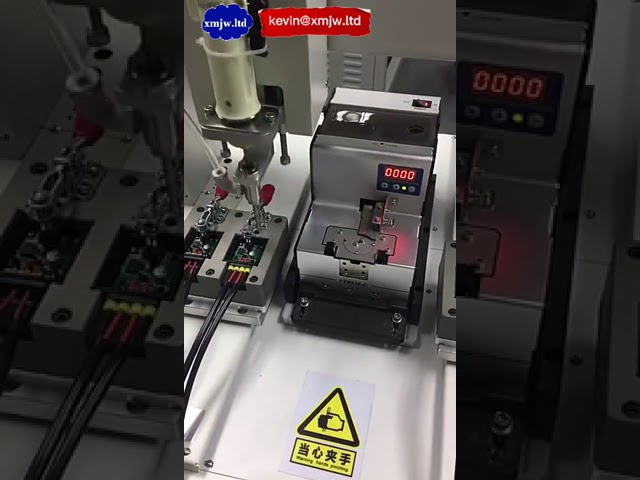 Destornillador Eléctrico Robótico para Línea de Ensamblaje | Sistema Automático de Atornillado
