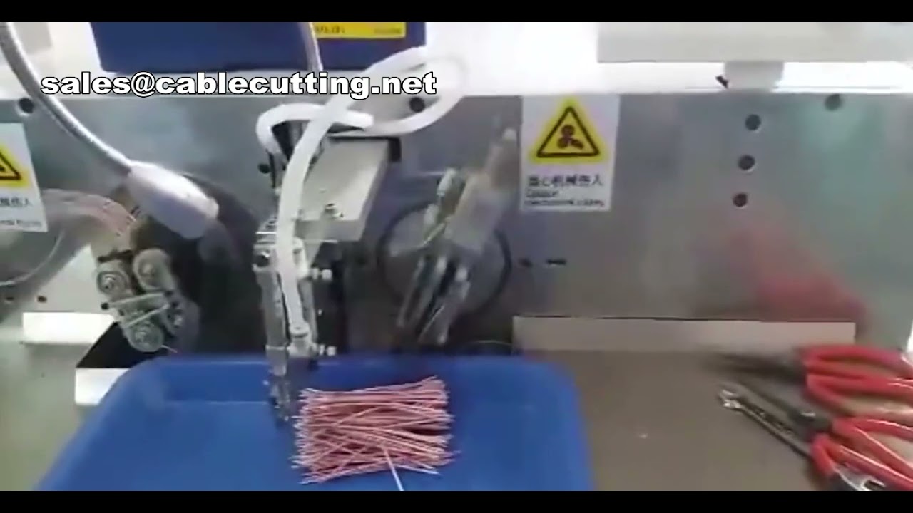 Máquina automática de inmersión de alambre con doble cabezal: pela, corta, tuerce y estaña
