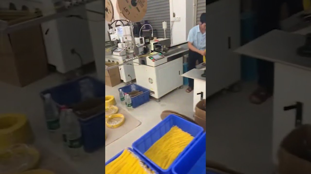 Máquina Automática de Corte, Pelado y Crimpado Doble Cabezal | Alta Velocidad para Fábricas