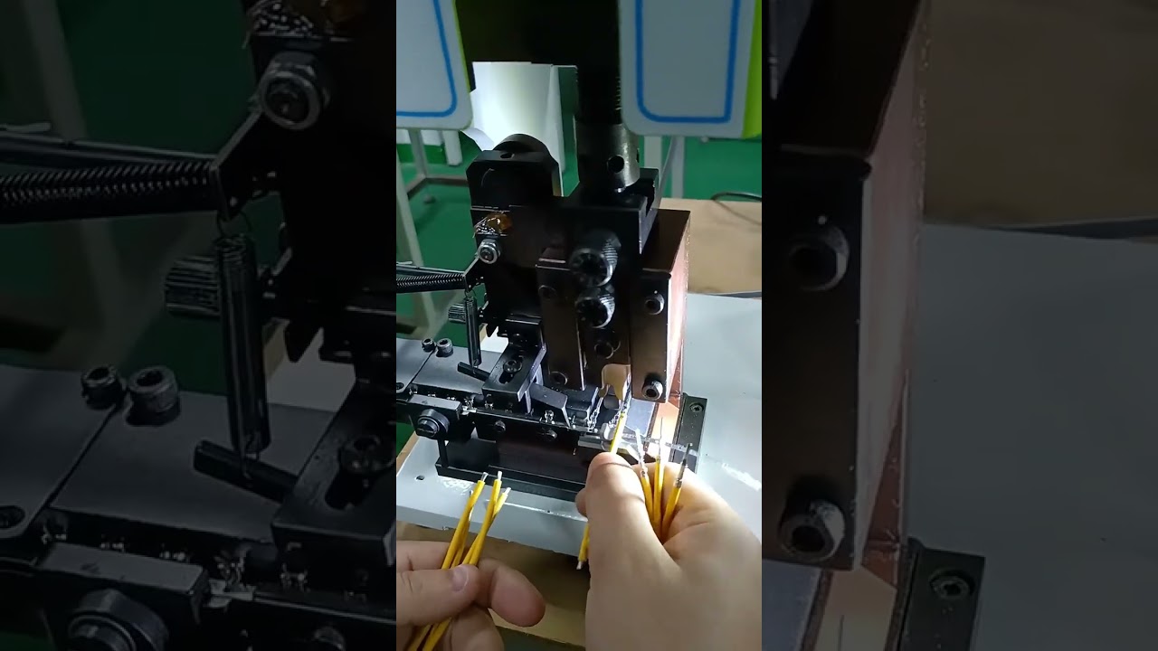 Máquina de Terminales 2T + Molde Horizontal: Equipo Real en Prueba de Preparación #fábrica