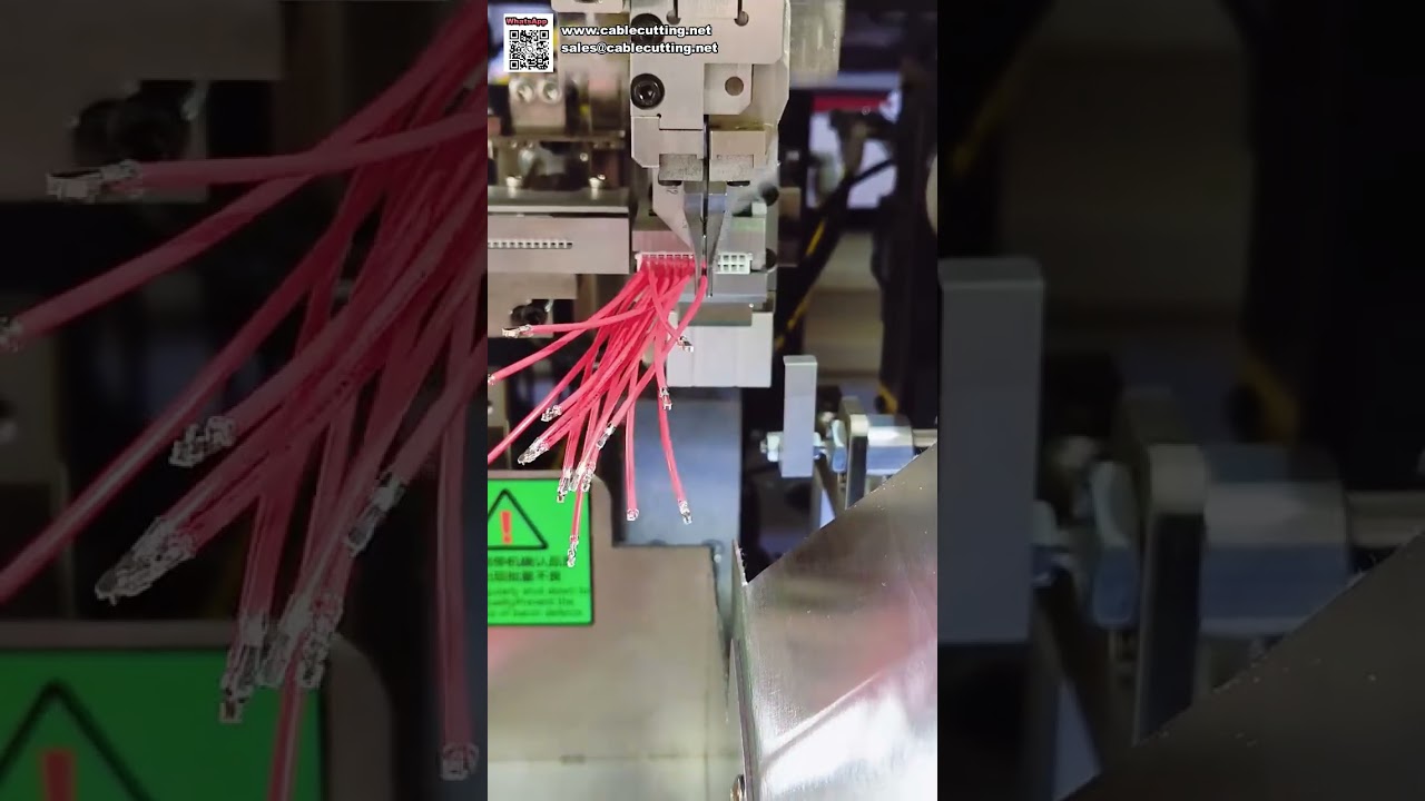 Máquina Inteligente de Inserción Automática de Viviendas para Procesamiento de Arneses de Cables