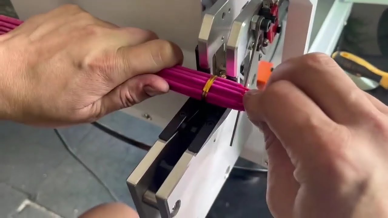 Máquina semiautomática de atado personalizada para bridas de cables de colores
