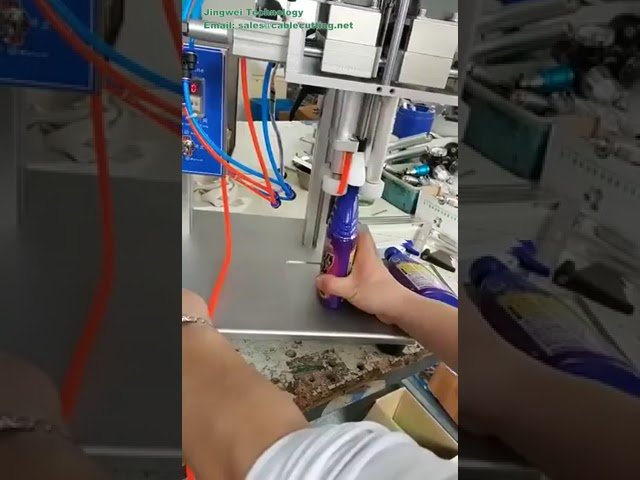 Máquina manual de sellado y tapado para frascos y viales de plástico pequeños