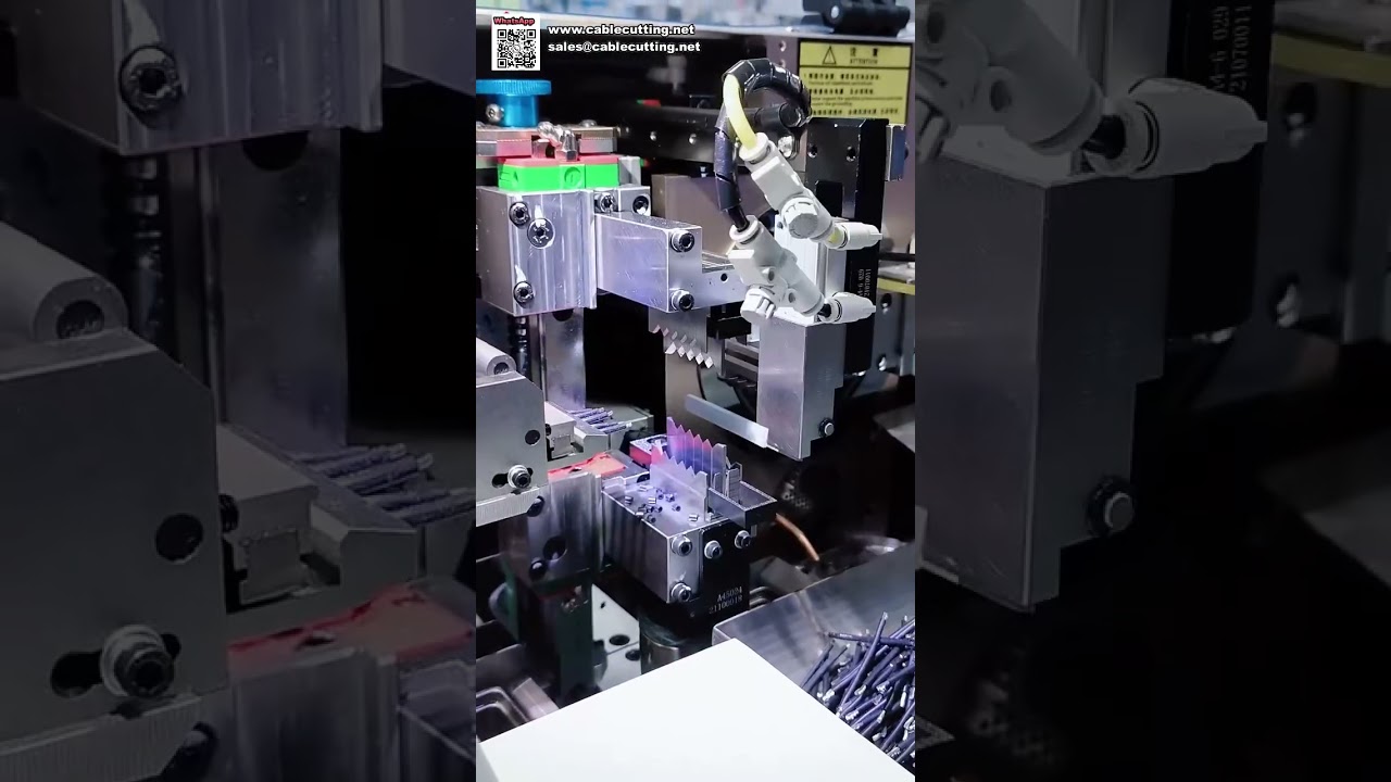 Máquina totalmente automática para cortar, pelar y estañar cables con soldadura de doble cabezal
