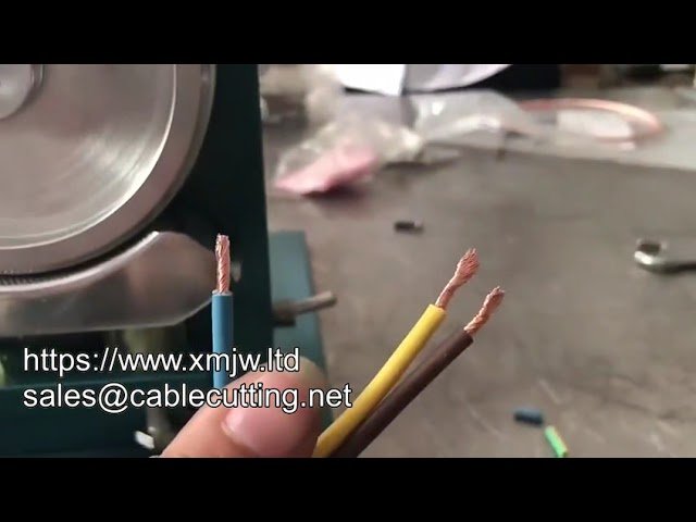 Máquina automática de torsión para cables semi-pelados | Acelere su ensamblaje