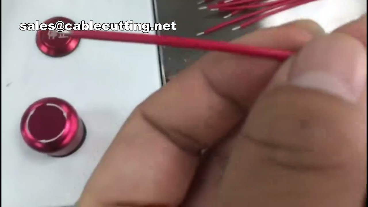 Máquina multifilamento: corte, pelado, trenzado y estañado de hasta 8 cables en ambos extremos