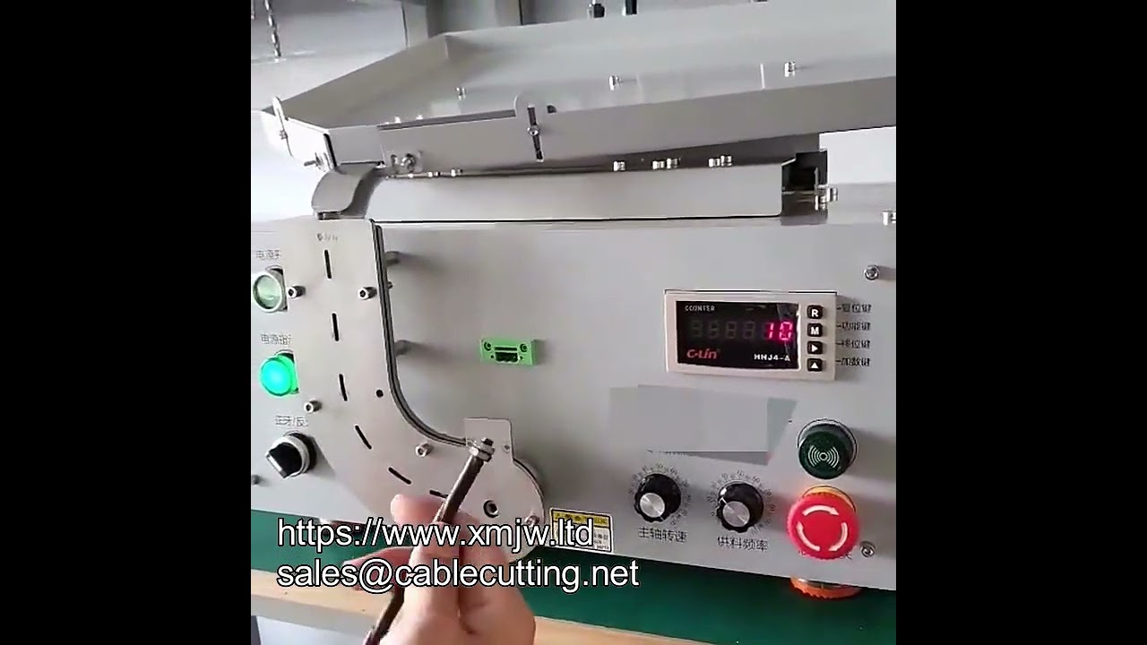Máquina de Ensamblaje de Tuercas Totalmente Automática con Apriete Eléctrico de Precisión