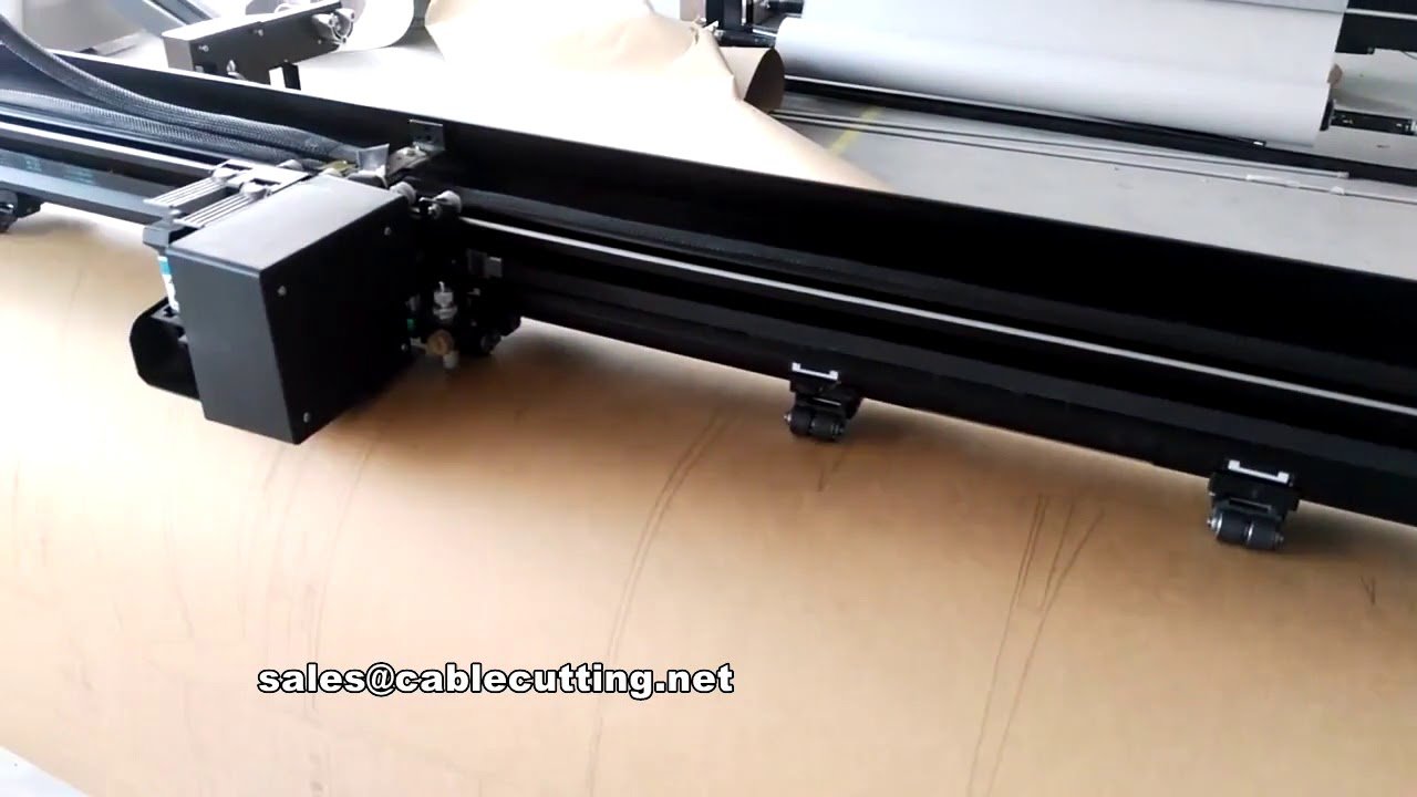 Cortadora Automática de Cuchilla Plotter: Precisión y Eficiencia Industrial