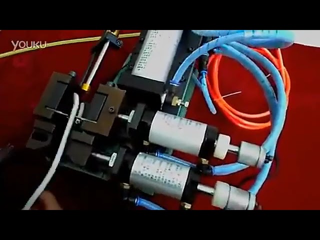 Máquina Peladora de Cables Neumática y en Caliente para Automatización Industrial