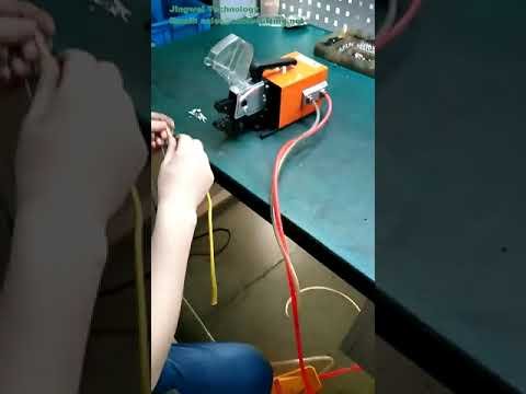 Máquina de crimpado de terminales pequeña AM 10