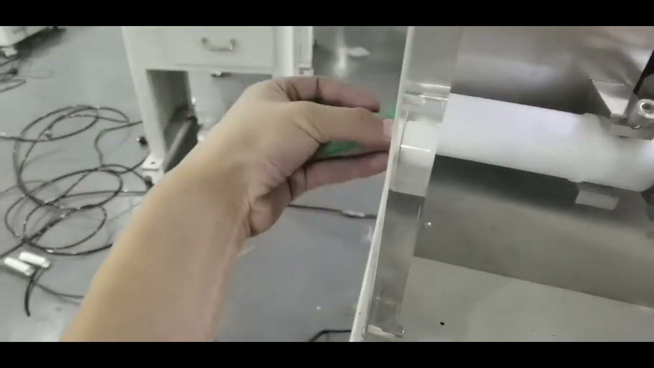 Máquina Cortadora de Tubos Automática: Corte Preciso de Mangueras de Caucho - Video Real